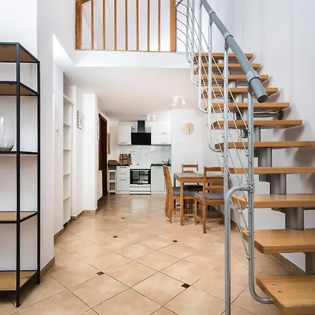 In-apart Cracow Old Town Dluga 48